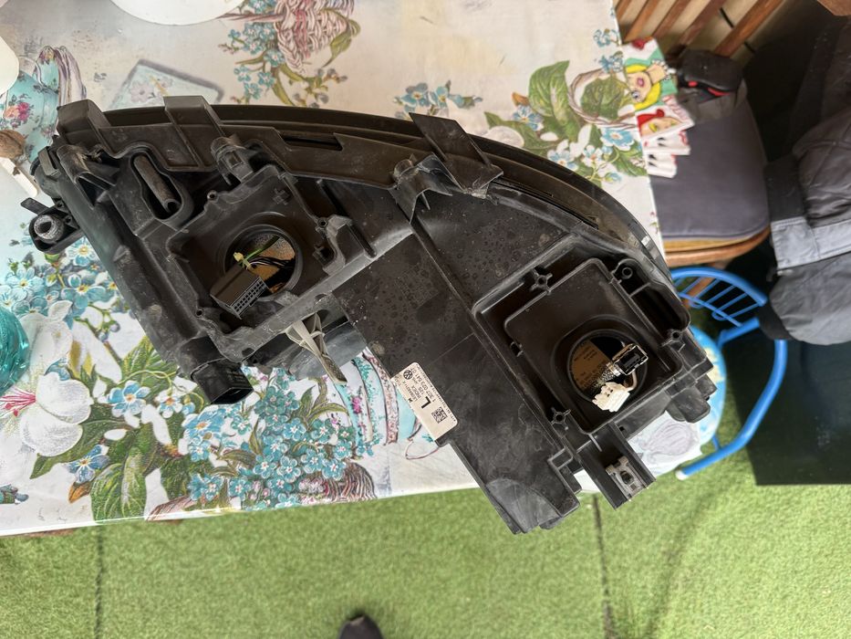 Far stânga, Xenon, pentru VW Touran/Caddy