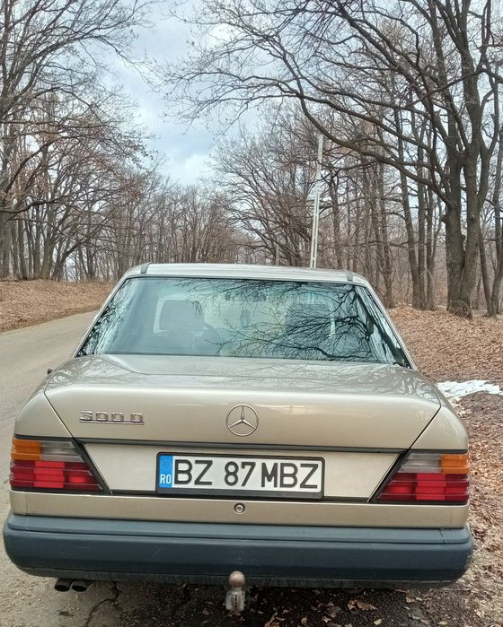 Mercedes-Benz W124 300D
