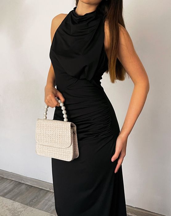 Rochie neagra elganta