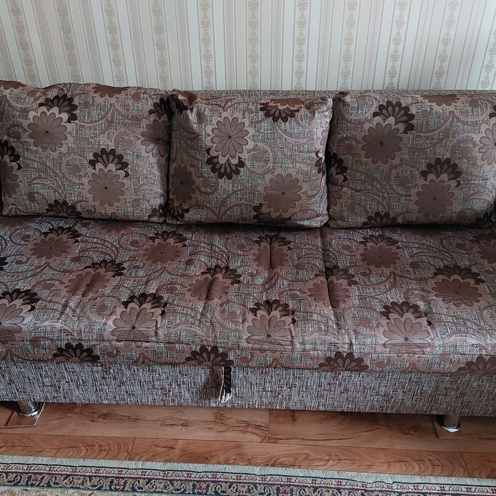 Диван компактный