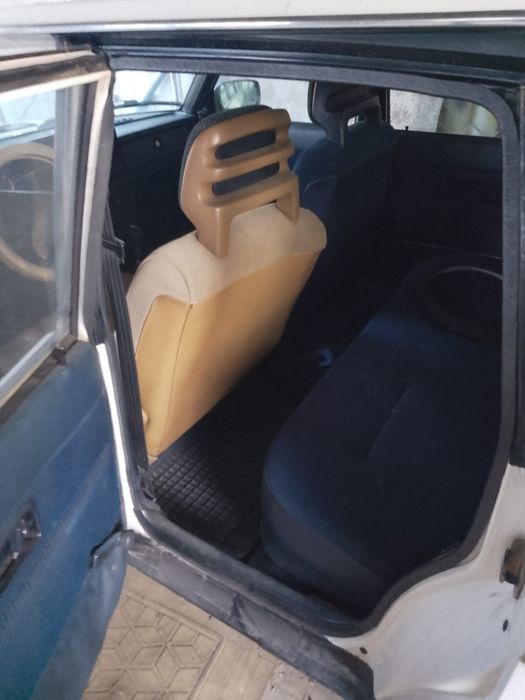 Vând urgent Volvo 240 de epoca