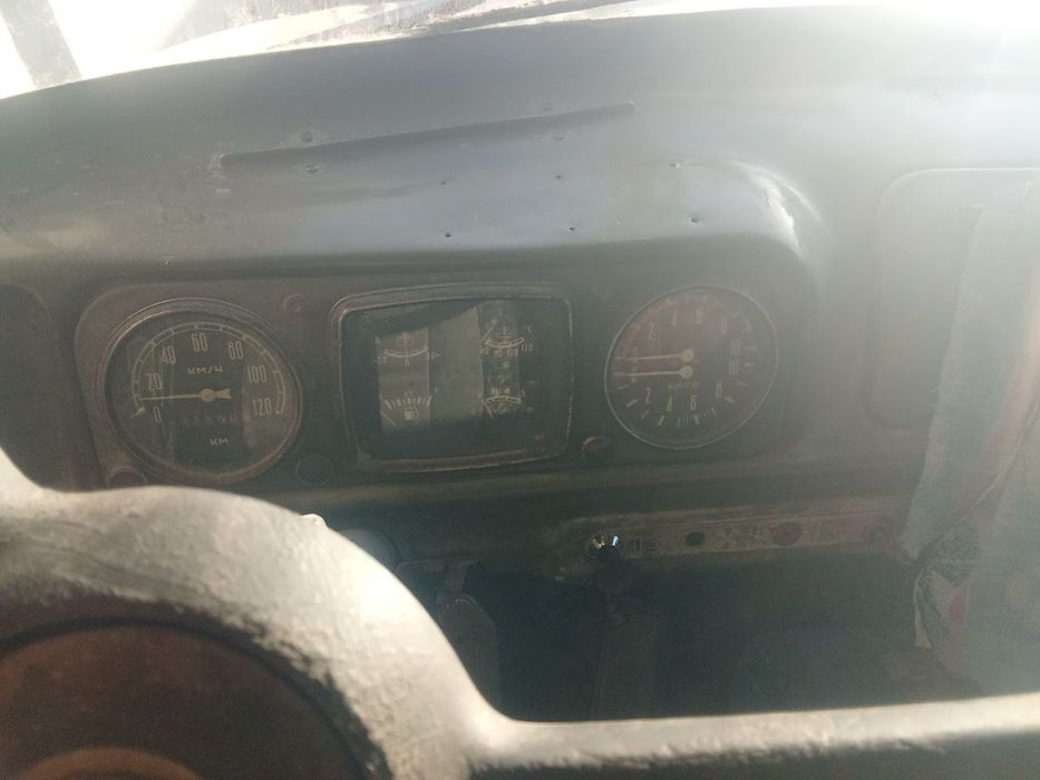 zil sotiladi yili:1984
Sening ma’lumotl