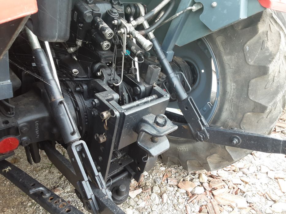 Tractor Massey-Ferguson 85 cp cu Încãrcãtor +cupă