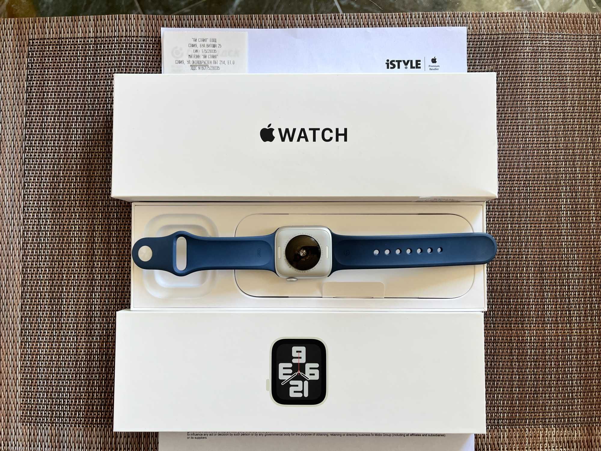 ГАРАНЦИОНЕН!!! Смарт часовник Apple Watch SE 2 v3, 40 mm