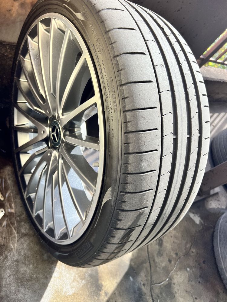 255.35.21" Pirelli P-Zero 2бр.