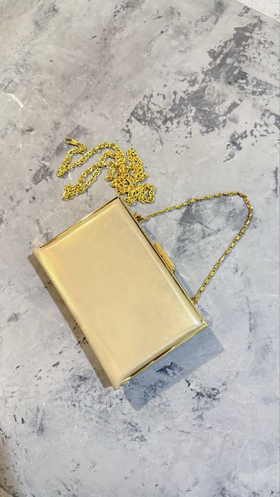 Клатч (вечерняя сумка)