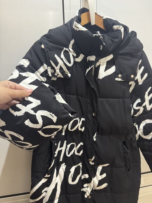 Дамско дълго яке.