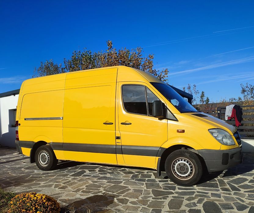 Vând Mercedes Sprinter