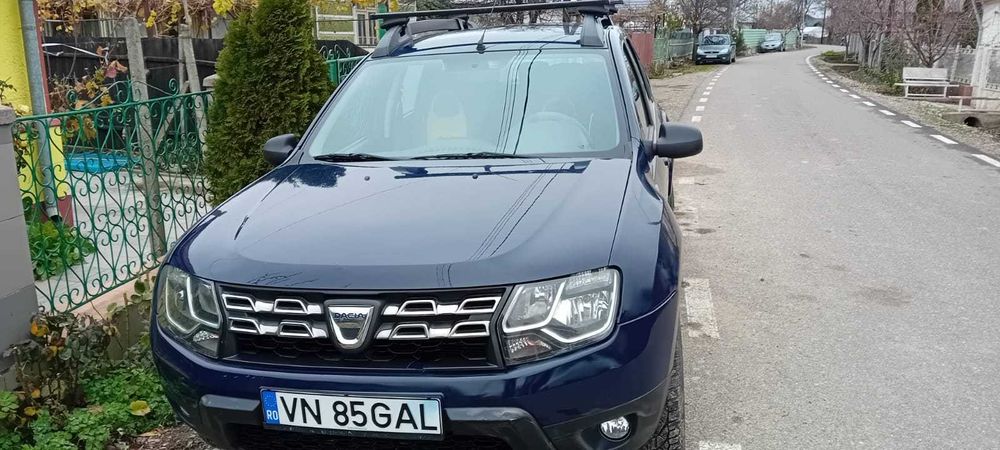 DACIA Duster 4WD 2014 1.5dCi 110 CP E5 4x4 6 trepte AC, ofer fiscal