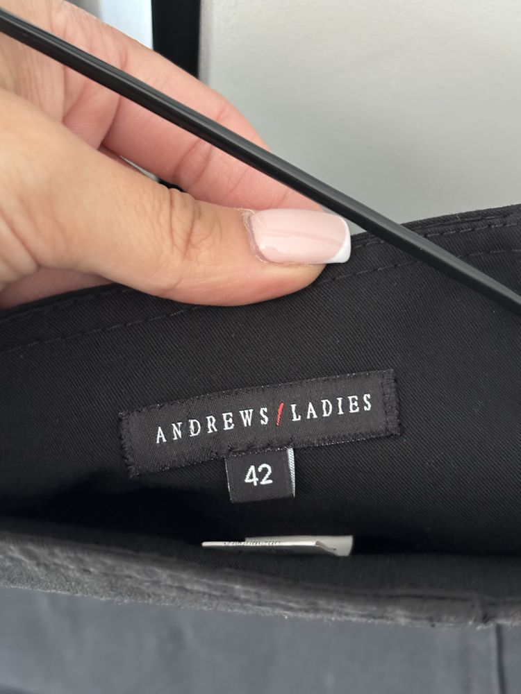 Черна пола Andrews Ladies