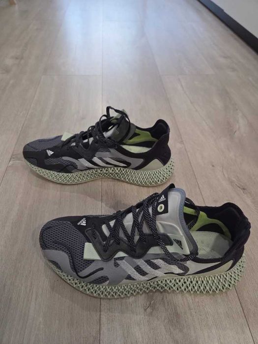 Vand Adidas 4D Consortium