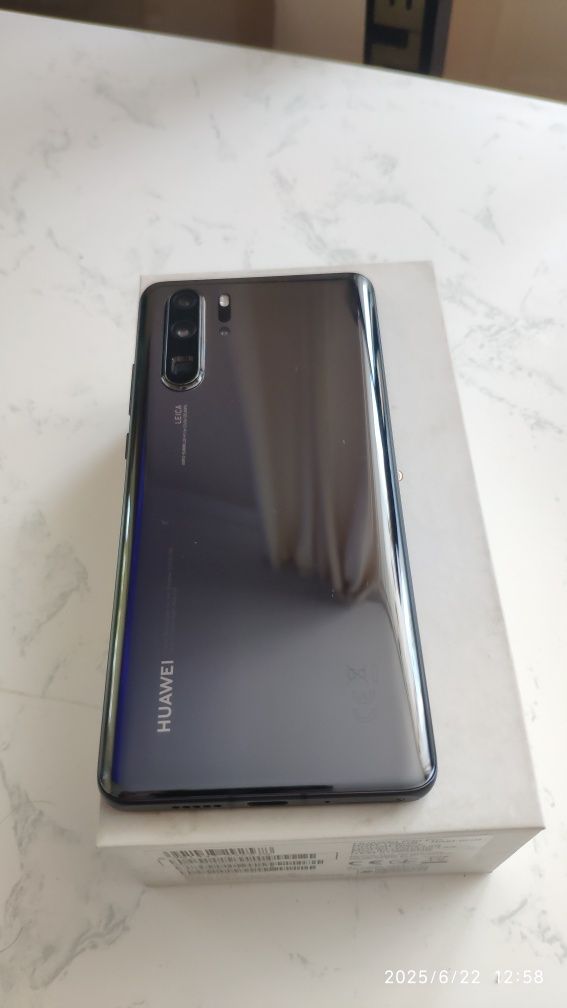 Huawei P 30 pro - impecabil full box - dual SIM - poze reale
