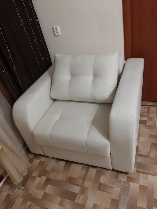 Диван с креслами