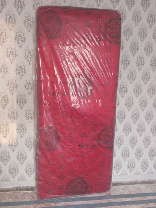 Продаётся матрас б/у