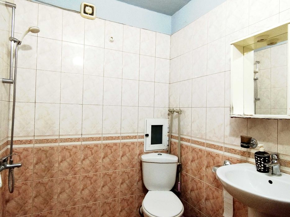 Дава се под наем Едностаен апартамент в Перник, Изток - 52 кв.м за 367.2 € - Снимка #10