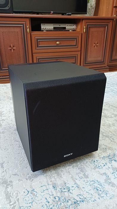 Продается сабвуфер Sony