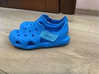 Vând sandale copii Crocs marimea 32-33