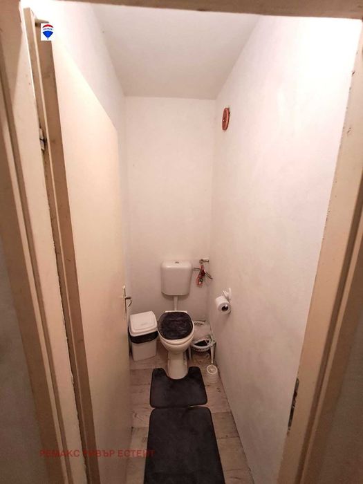 Тристаен апартамент в кв. Дружба 3