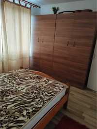 Inchiriez apartament