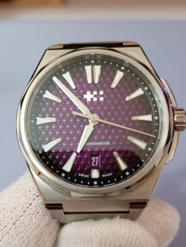 Christopher Ward 40mm Titanium