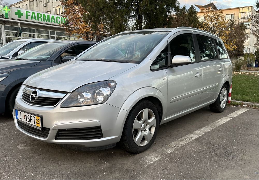 Opel zafira  2007 automat