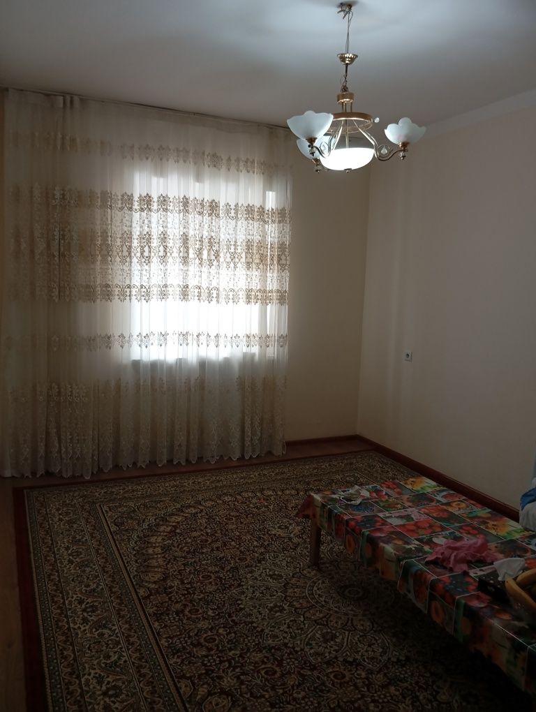 Kvartira sotiladi