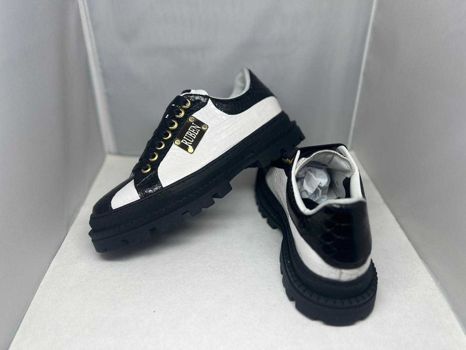 Eleganta, Exclusivitate, Perfectiune