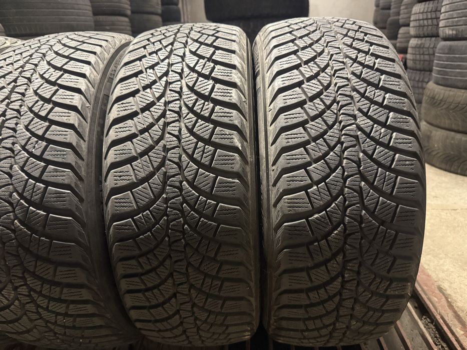 Гуми Kumho 215/55/17