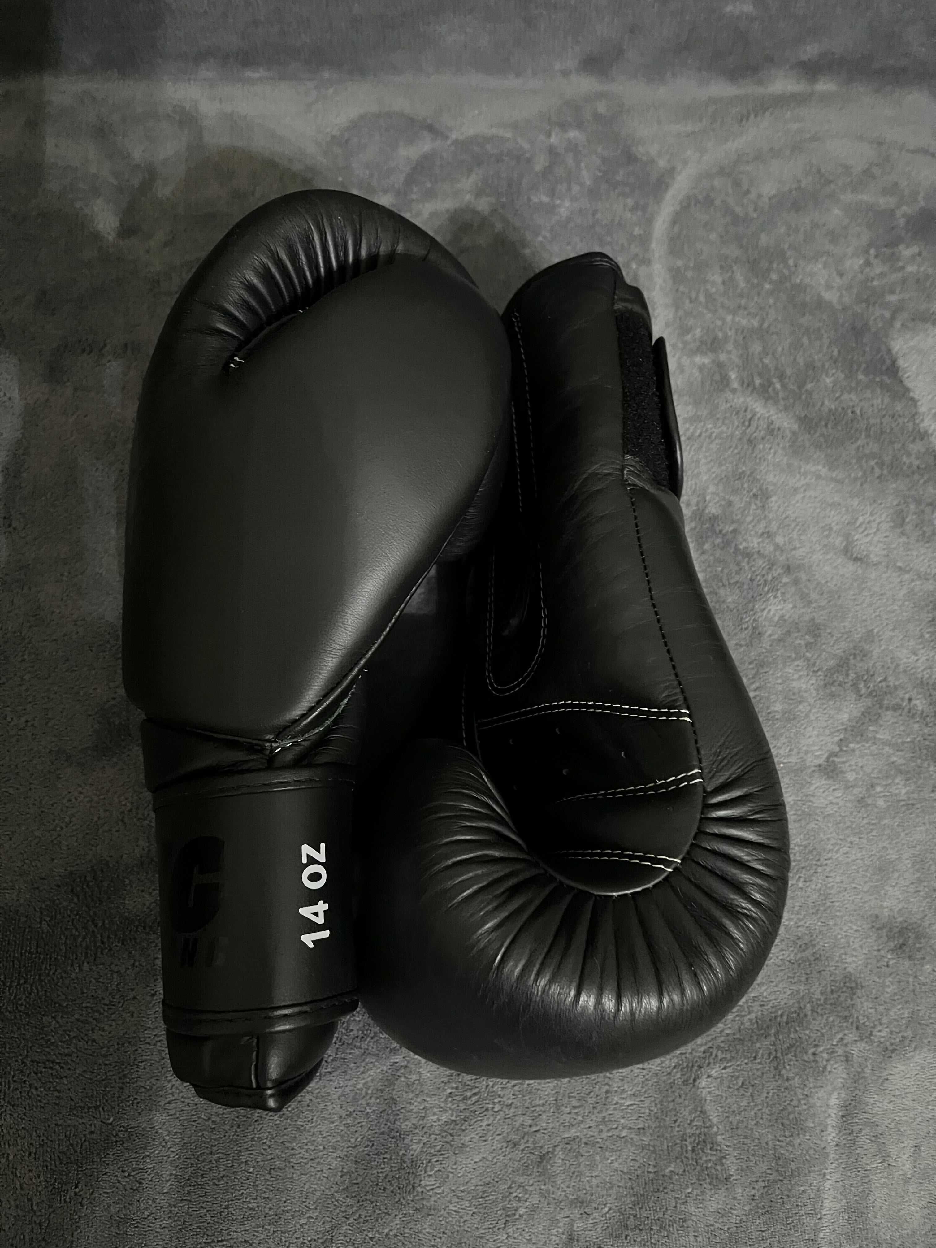 Боксови ръкавици KING Pro Boxing