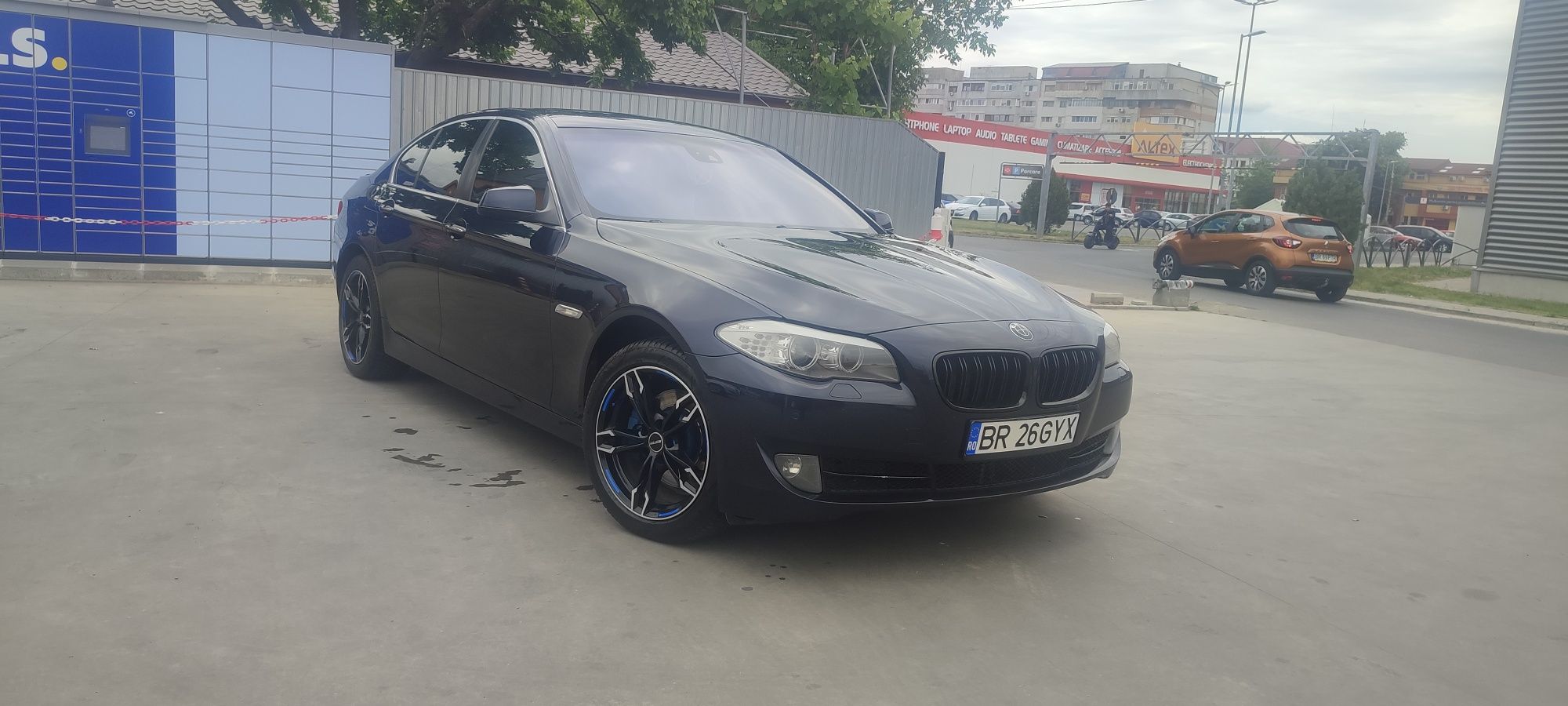 Vand/schimb BMW F10 2011 cu Skoda Superb