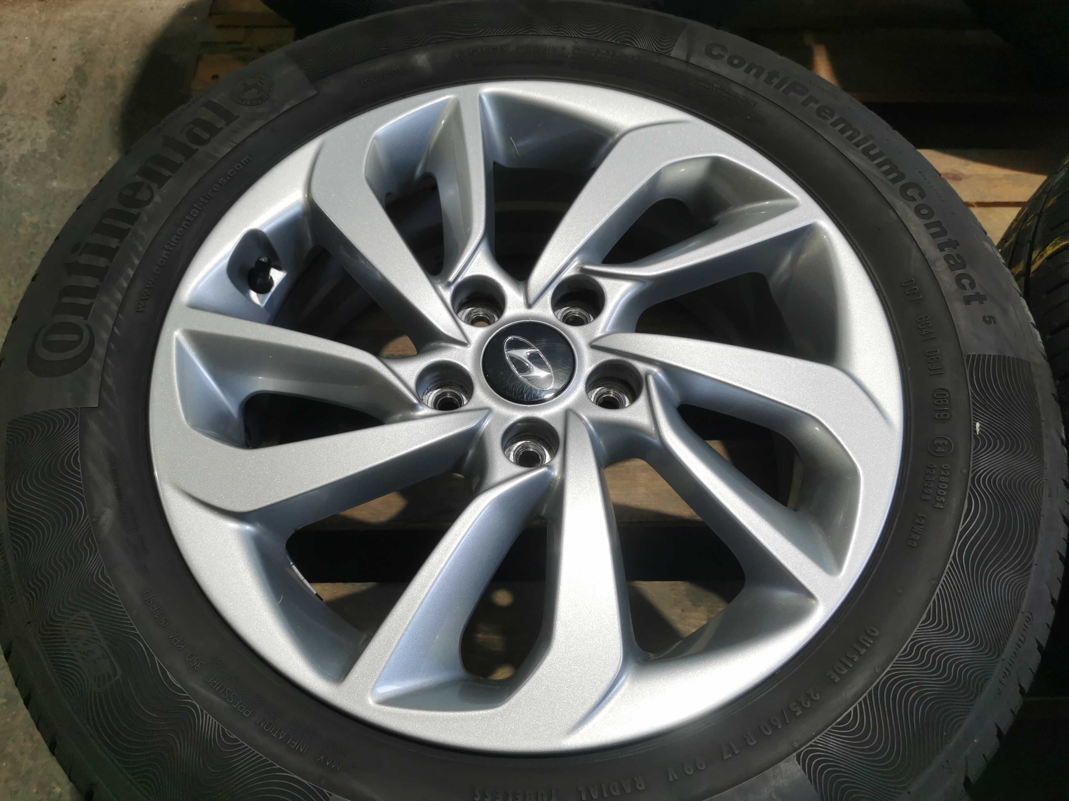 Jante Originale Hyundai Tucson R 17 cu anvelope de vara