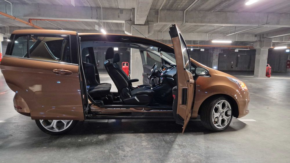 Ford B-max 1.5TDCI 2012 foarte intretinut 96.000km