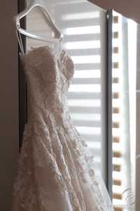 Сватбена рокля на марката Nicole Milano
