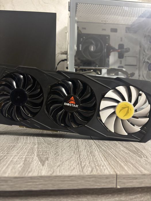 Placa video rx 5700xt 8GB