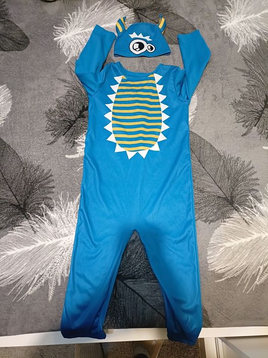 Costum halloween 2-4 ani