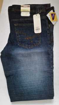 blugi /jeans denim  cu eticheta