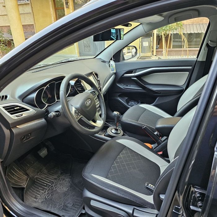 Продается Лада веста 1.8 Амт