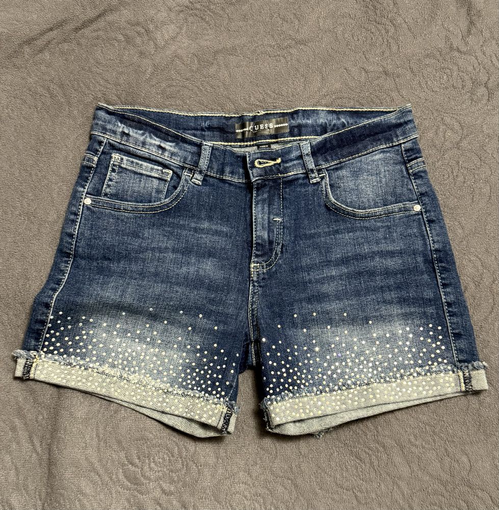 Къси панталонки Armani , Zara , Mayoral и Guess
