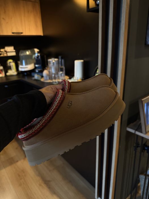 Обувки Ugg- ЧИСТО НОВИ