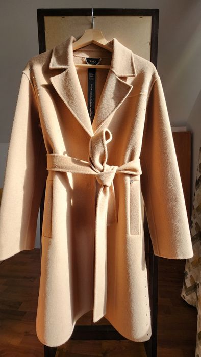 Paltoane dama Liu Jo