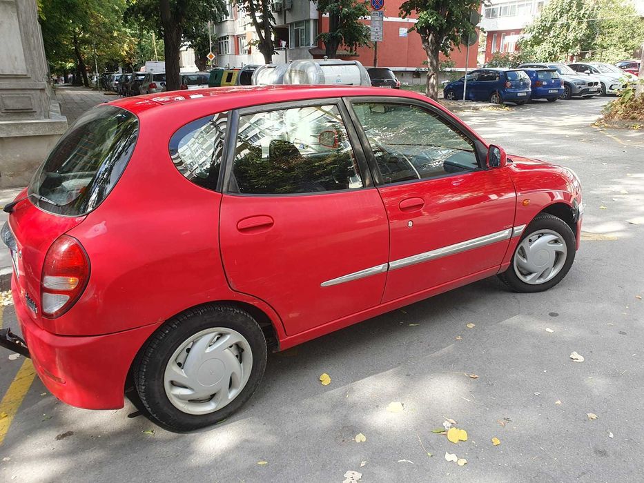 Daihatsu Sirion 2004