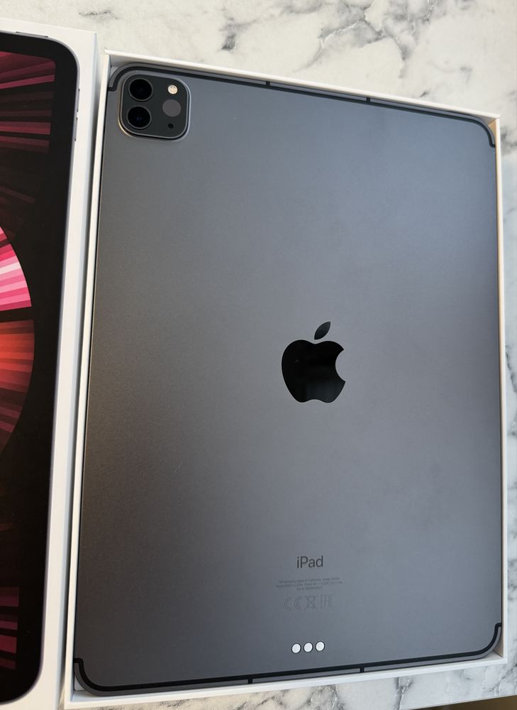 iPad Pro 11 M1 Wifi+ Cellular (място за сим карта) 128 GB