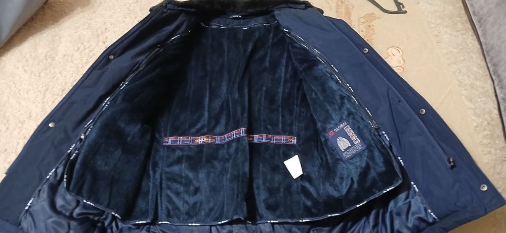 Продам тёплую куртку