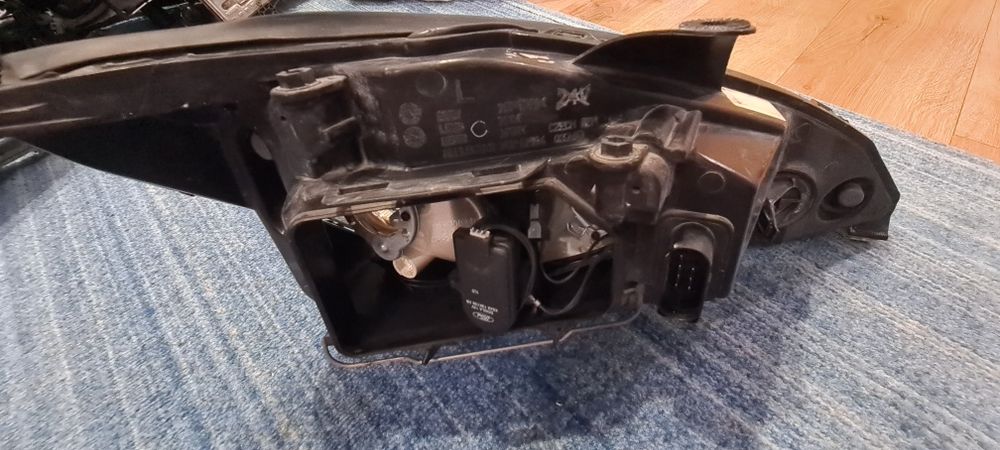 Фарове за Ford Mondeo 3 и Ford Fokus 1