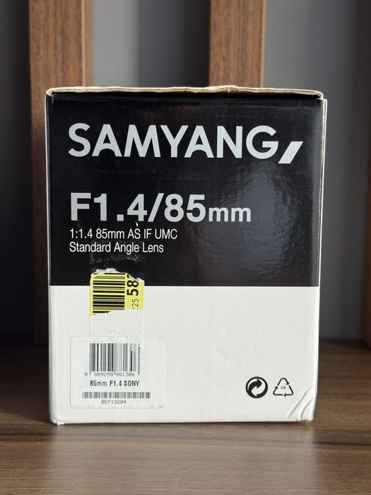 Obiective Samyang F2.0/135MM - F1.4/85MM - Noi