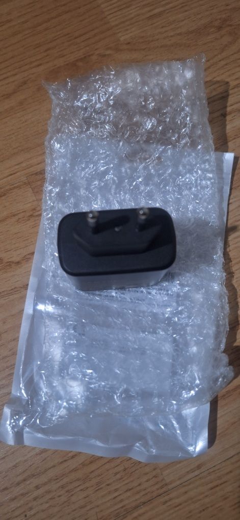 1 бр. Бял адаптор за зареждане 45 w Samsung Super Fast Charge