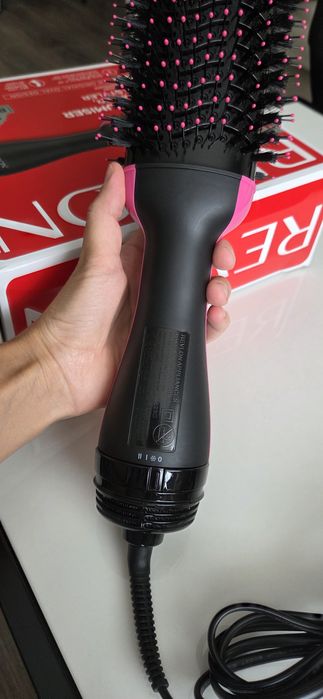 Revlon salon ONE Step Hair Dryer and Volumiser