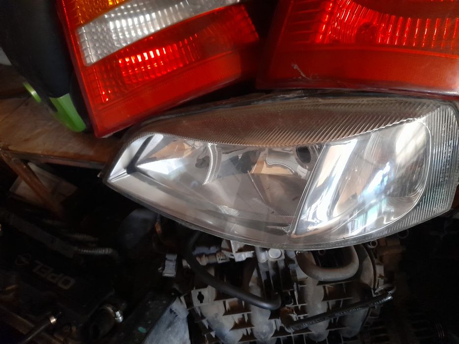 Policarbonat plastic astra g stanga stopuri