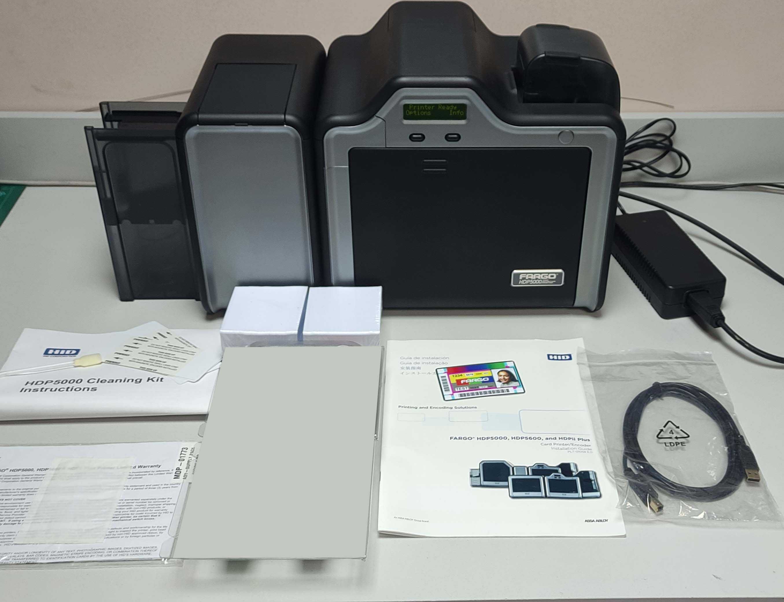 Двустранен принтер за PVC карти FARGO HDP5000 duplex
