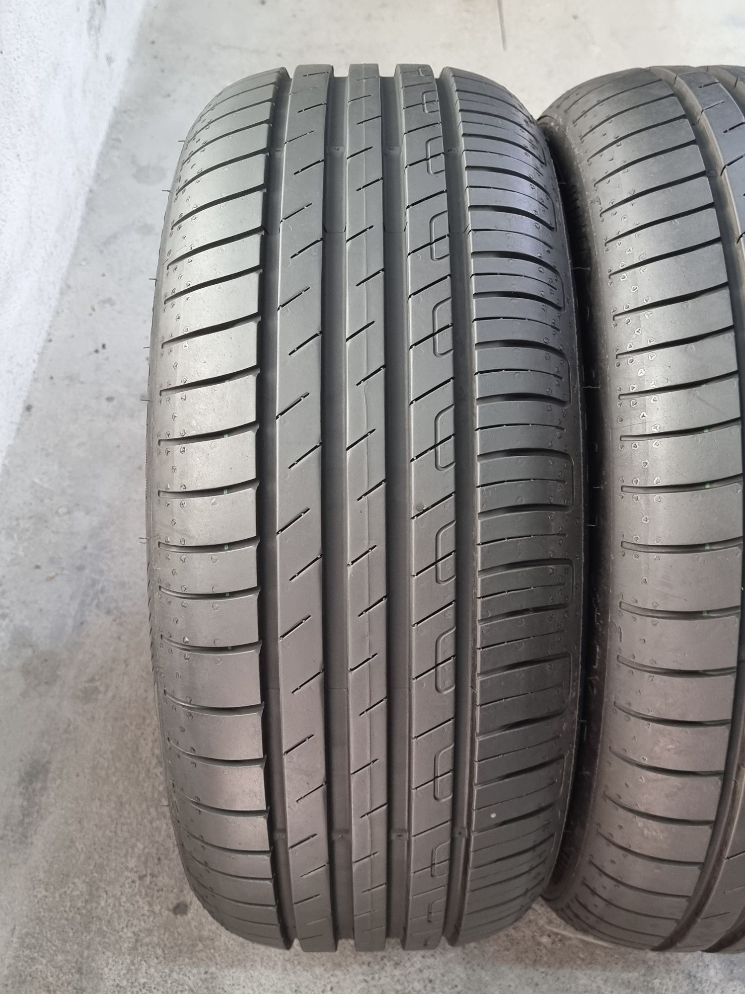 205/55/15 Goodyear 2Броя: 180лв 8.5мм като Нови